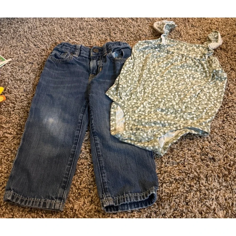 Carter's-Baby Gap Green Sleeveless Floral Bodysuit & Blue Jeans 24/18-24 Months